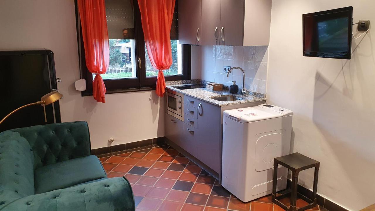Hotel Restaurant El Bosc Banyeres del Penedes 외부 사진