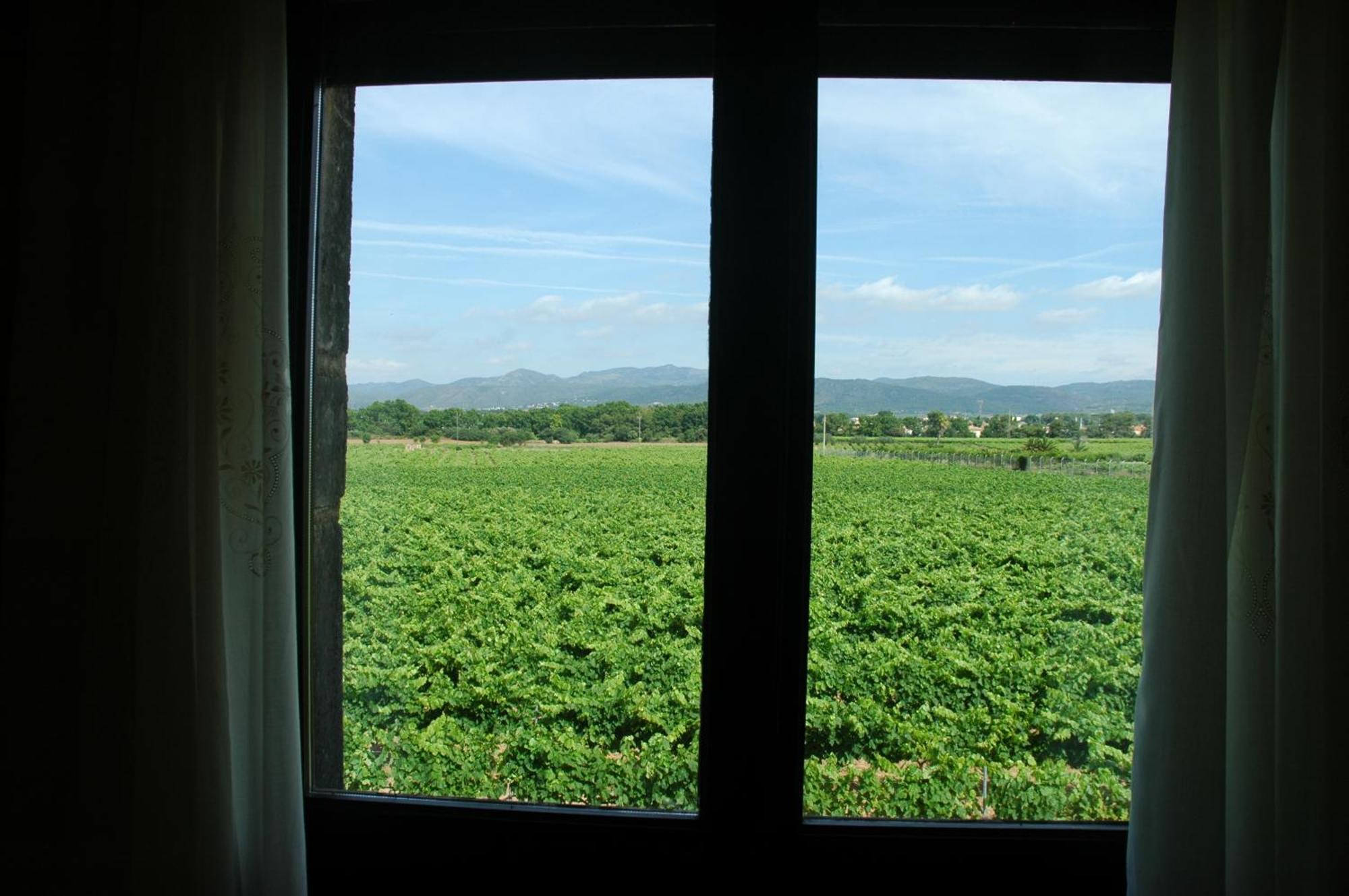 Hotel Restaurant El Bosc Banyeres del Penedes 외부 사진