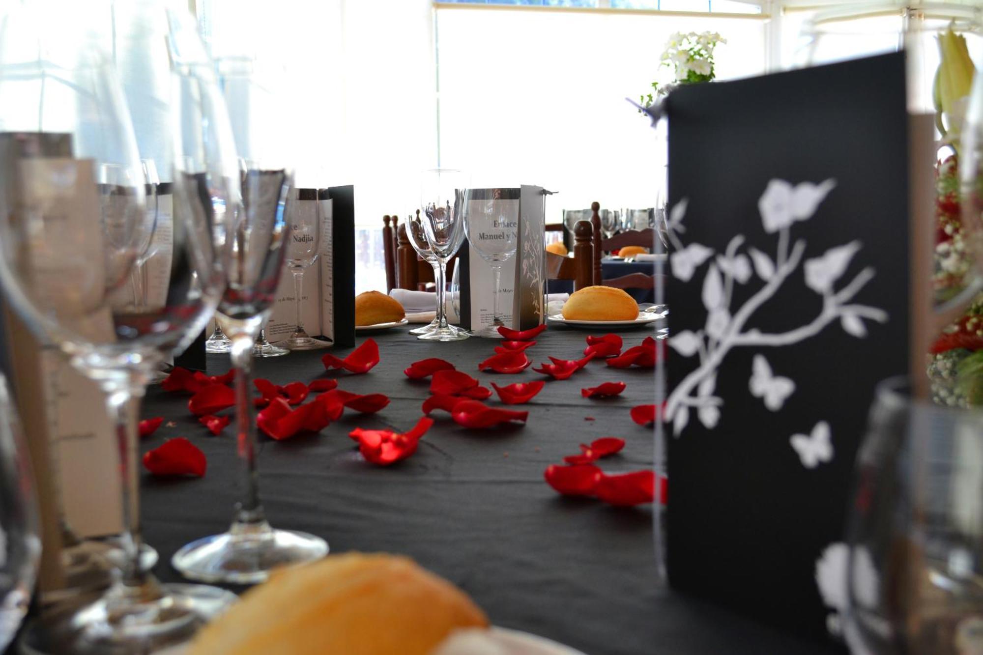 Hotel Restaurant El Bosc Banyeres del Penedes 객실 사진