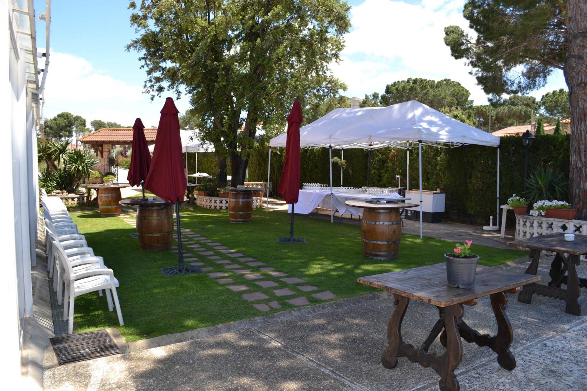 Hotel Restaurant El Bosc Banyeres del Penedes 객실 사진