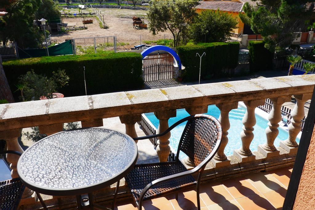Hotel Restaurant El Bosc Banyeres del Penedes 외부 사진